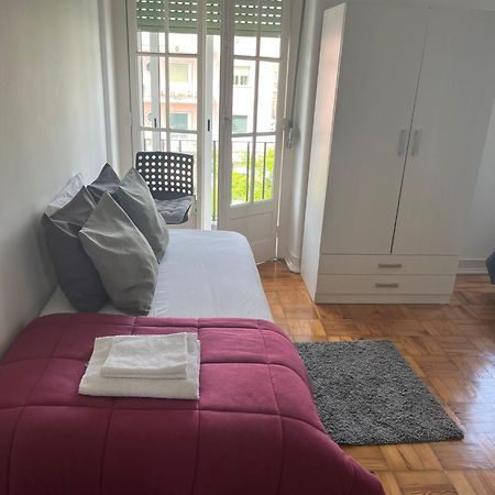 Alvalade II Guest House Lisboa Extérieur photo