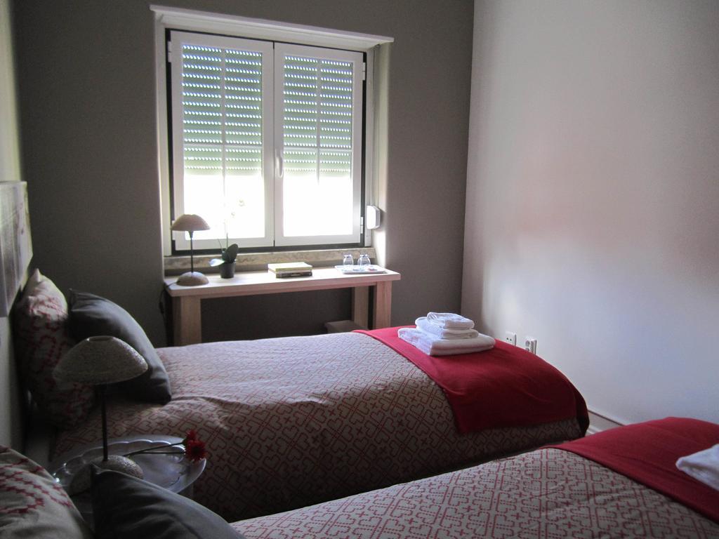 Alvalade II Guest House Lisboa Chambre photo