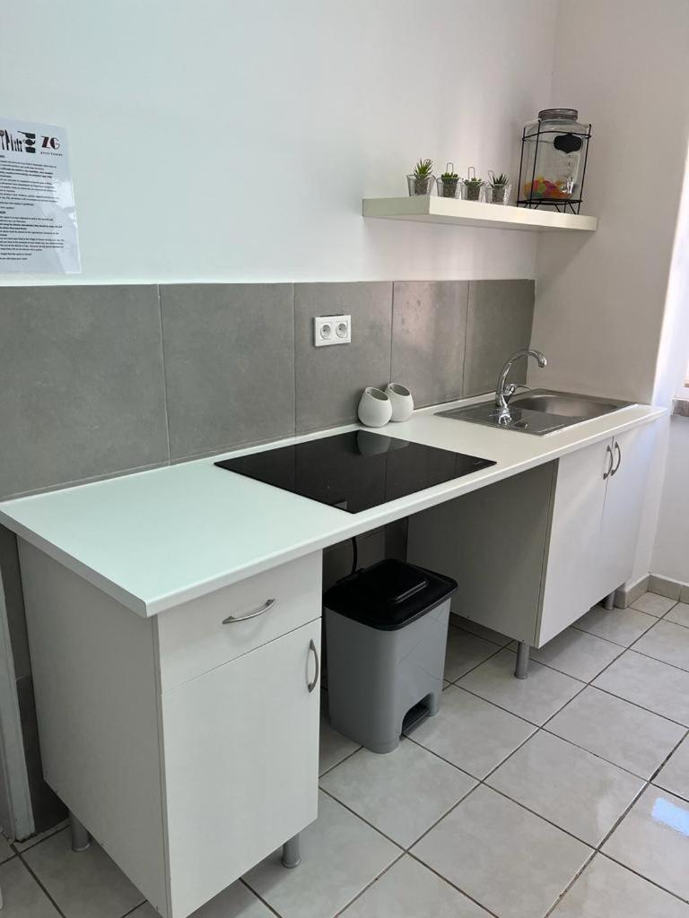 Alvalade II Guest House Lisboa Extérieur photo
